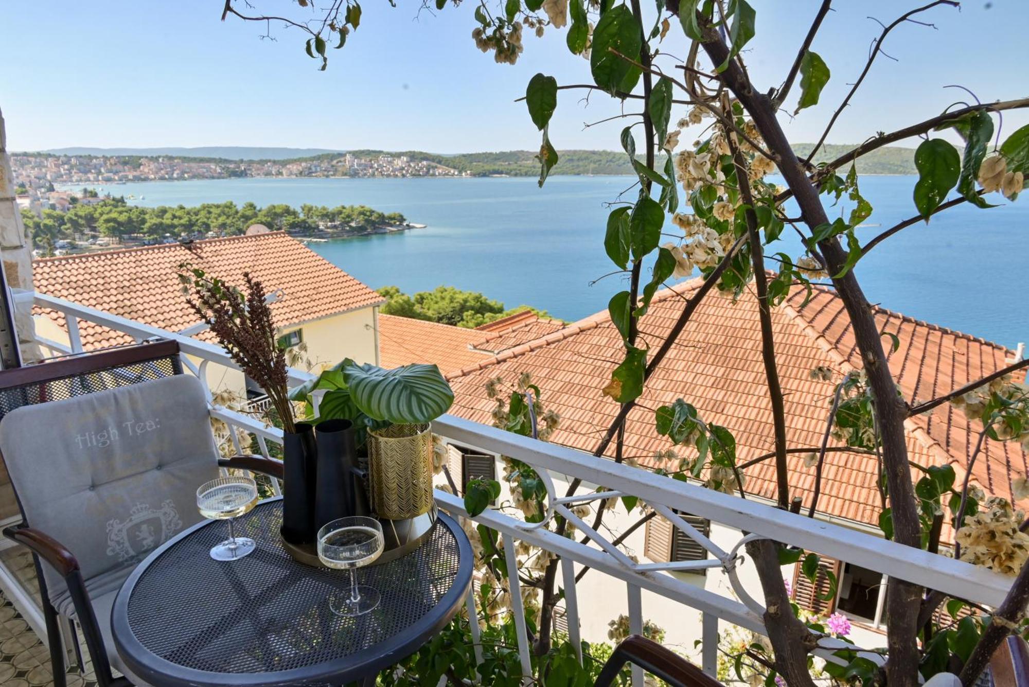 Apartment Spira Puovica Trogir Luaran gambar