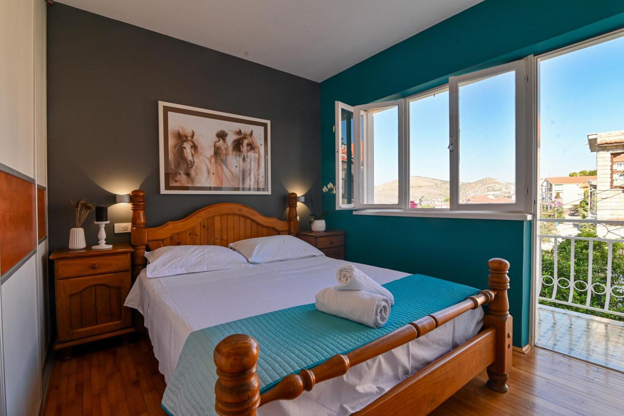 Apartment Spira Puovica Trogir Luaran gambar
