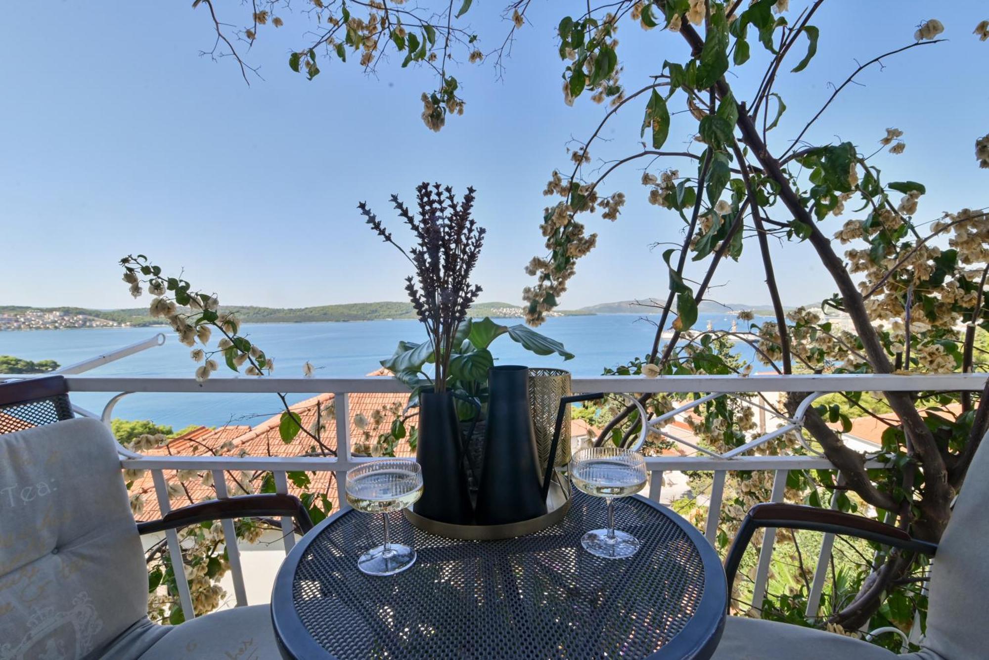Apartment Spira Puovica Trogir Luaran gambar