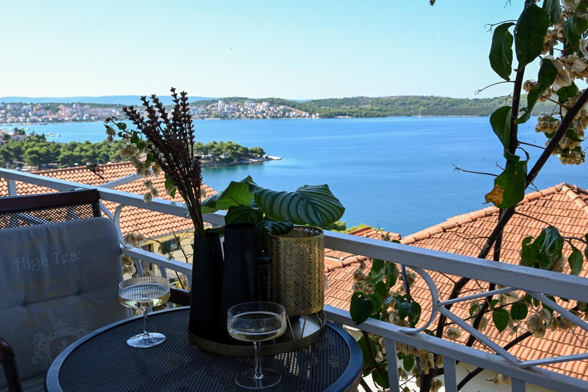 Apartment Spira Puovica Trogir Luaran gambar