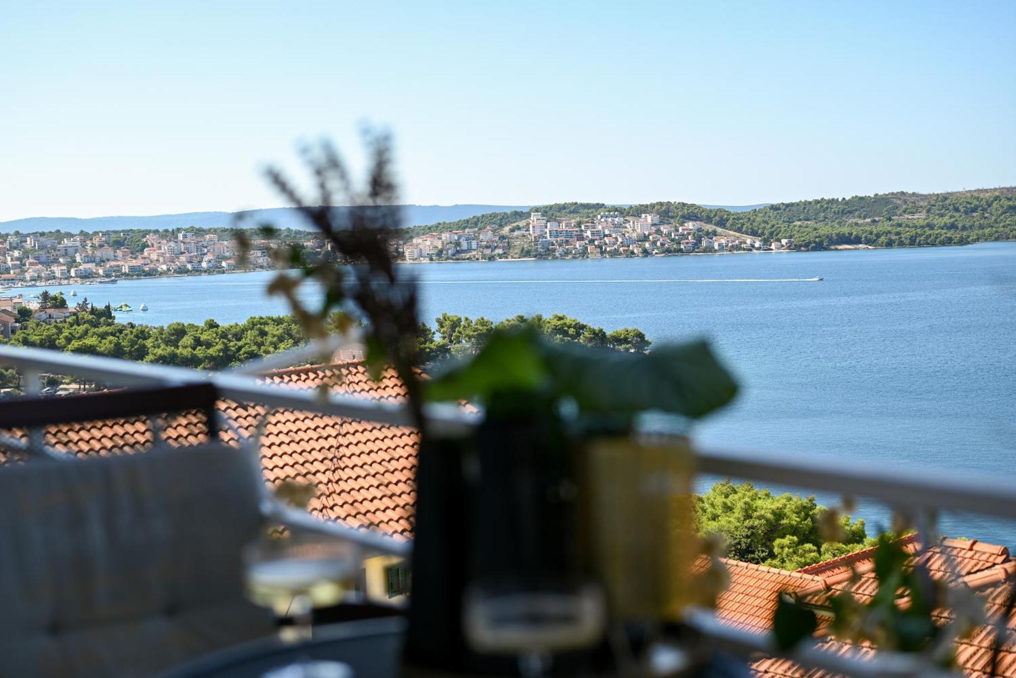 Apartment Spira Puovica Trogir Luaran gambar